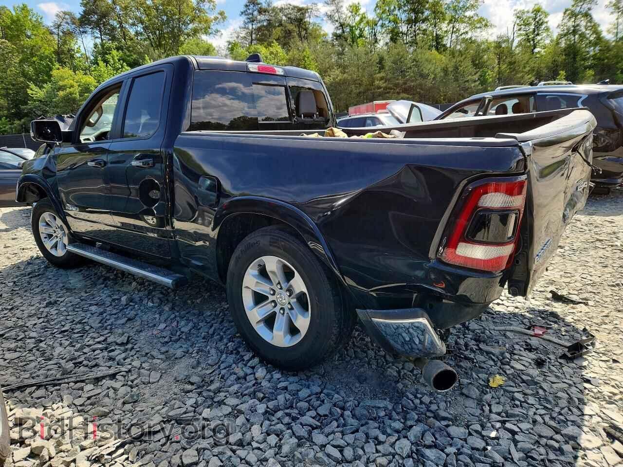 2020 RAM 1500 - VIN: 1C6SRFDT4LN295947 - Фото 2