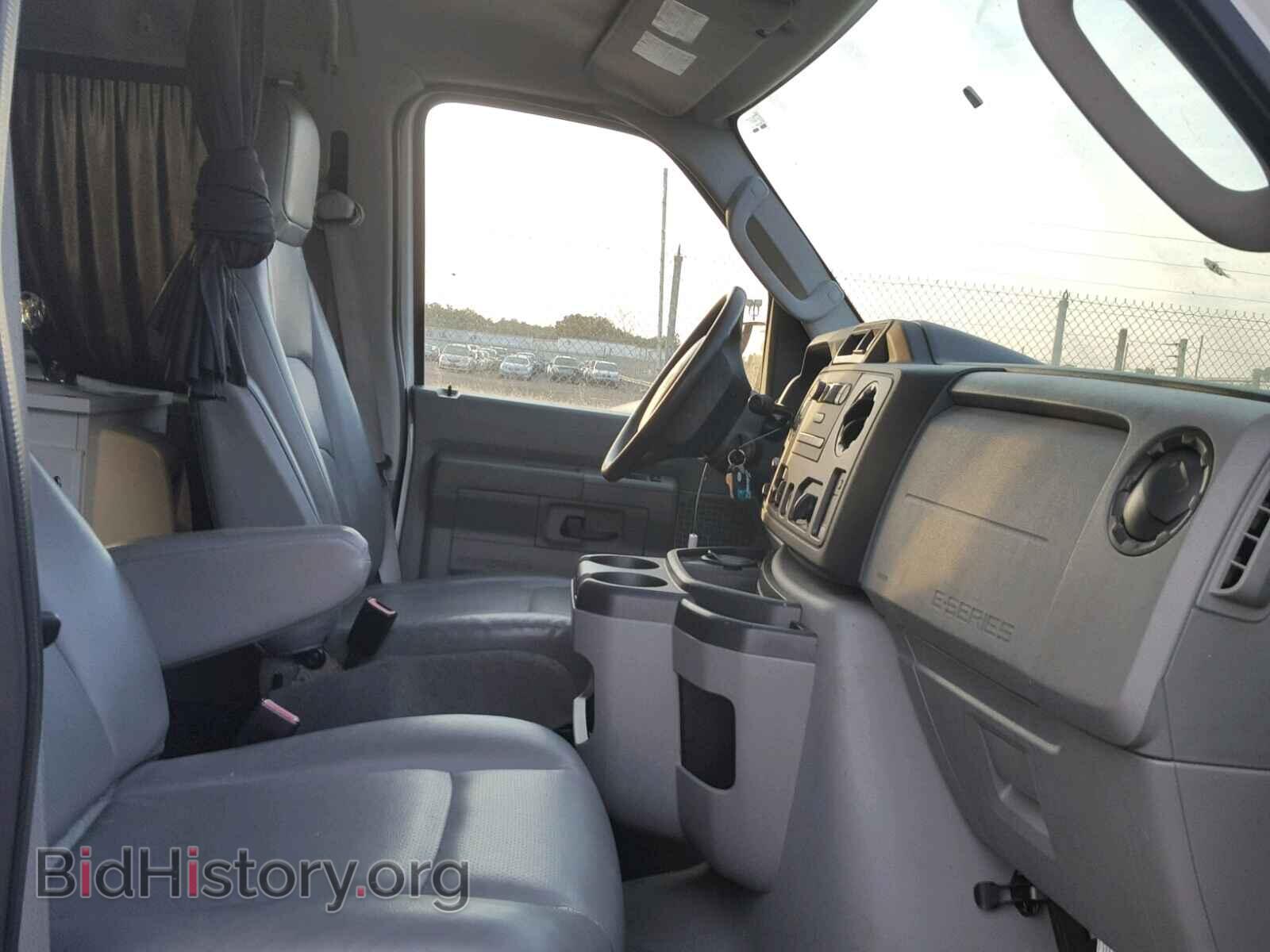 2010 FORD ECONOLINE - VIN: 1FBSS3BLXADA34070 - Photo 5