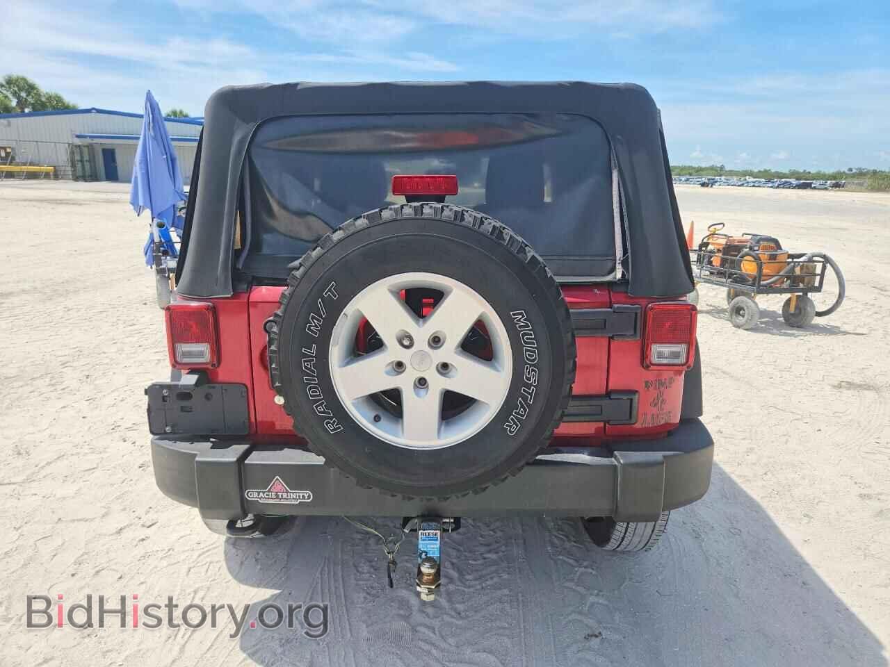 2011 JEEP WRANGLER - VIN: 1J4AA2D14BL592322 - Фото 6