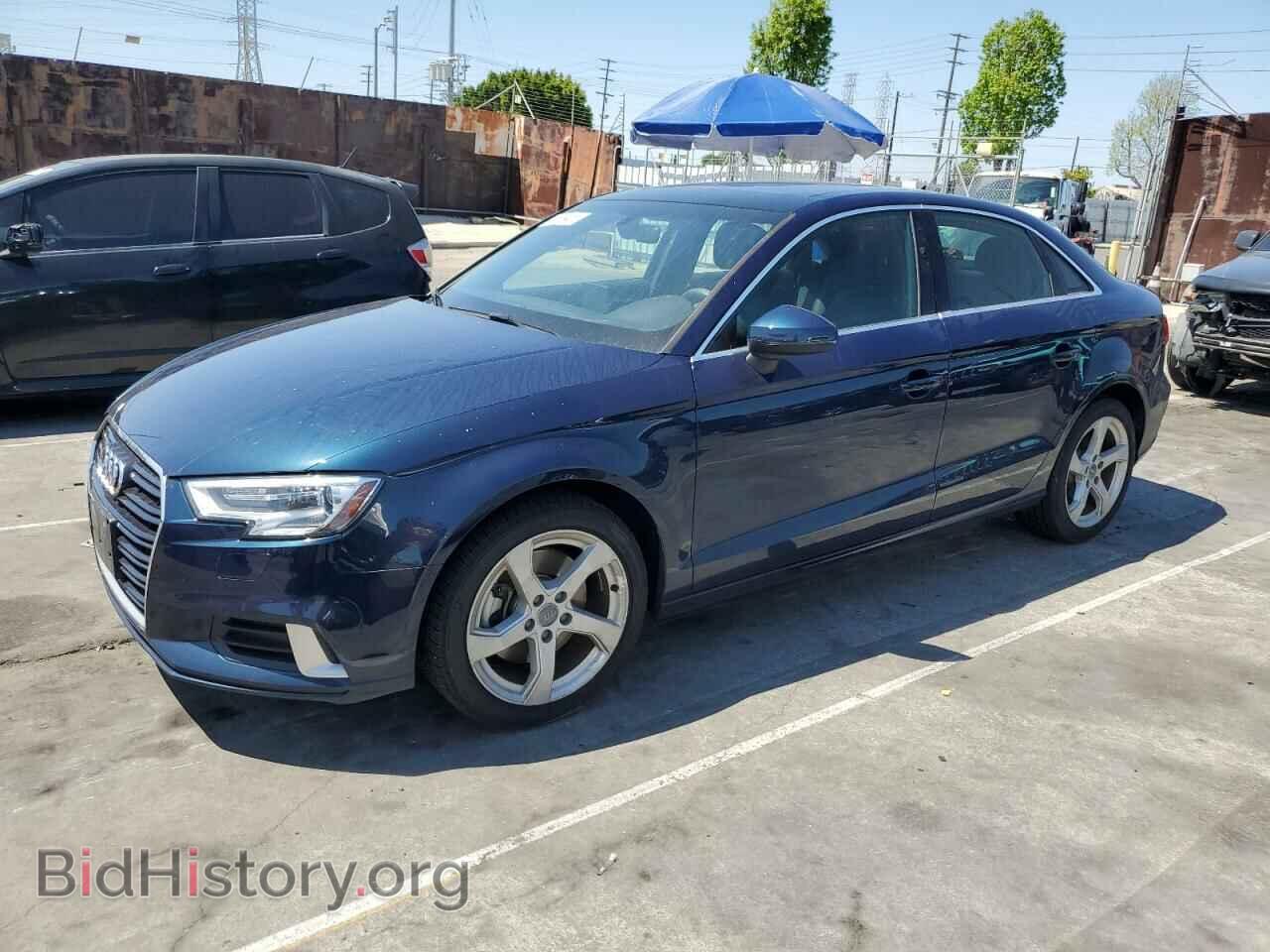Фотография WAUAUGFF2K1014909 - AUDI A3 2019