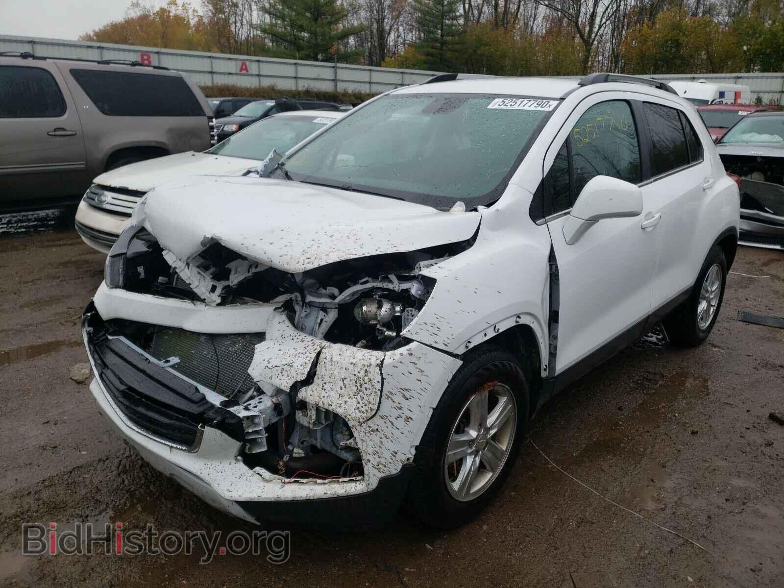 2019 CHEVROLET TRAX - VIN: 3GNCJLSB3KL261324 - Фото 2