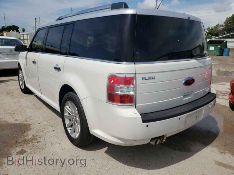 2011 Ford FLEX (VIN 2FMGK5CC6BBD33411) — фото 3 из 10