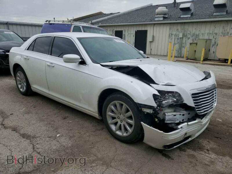 2014 Chrysler 300 (VIN 2C3CCAAG9EH376483) — photo 4 of 12