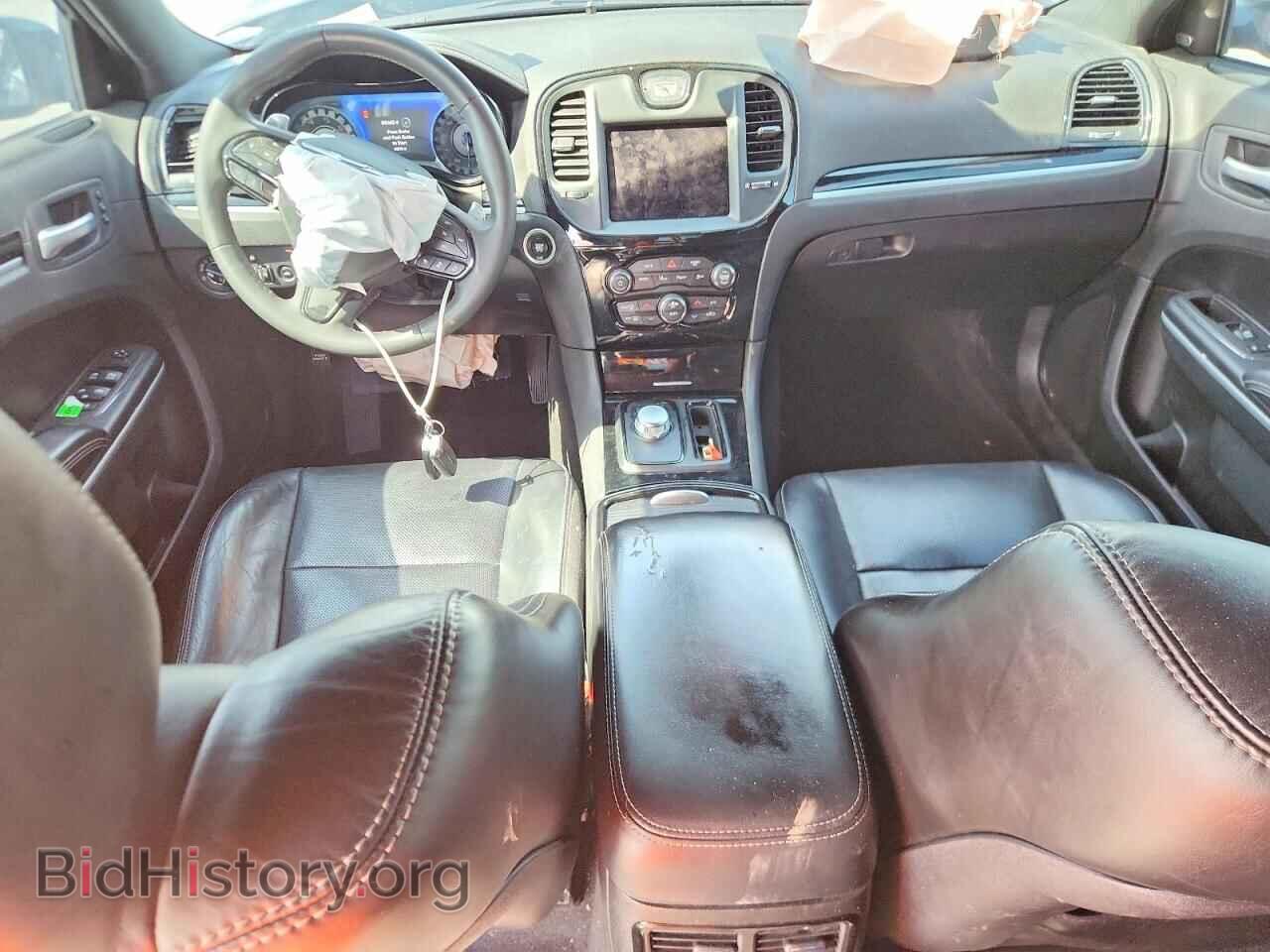 2023 CHRYSLER 300 - VIN: 2C3CCABT3PH556251 - Photo 8