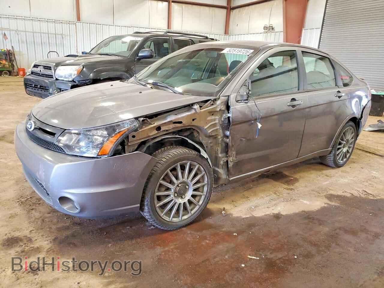 Photo 1FAHP3GN4BW106264 - FORD FOCUS 2011