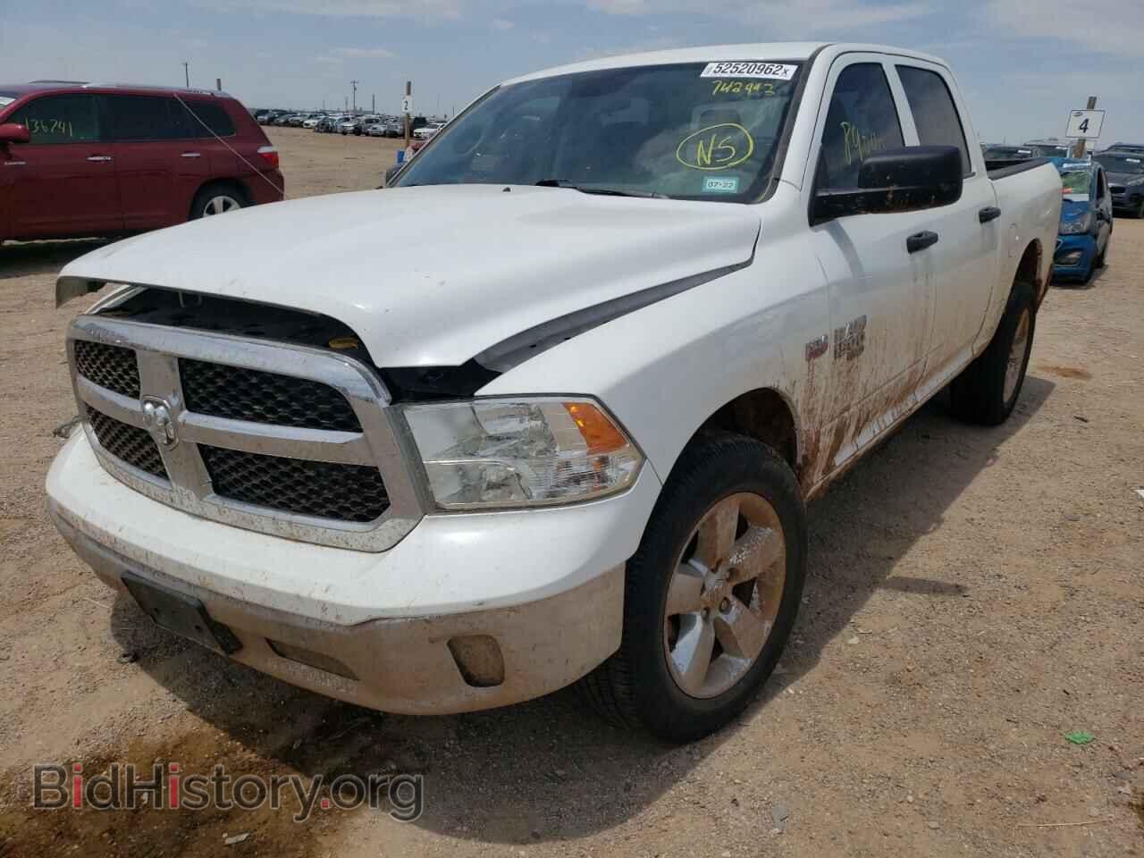 2019 RAM 1500 - VIN: 1C6RR7KT2KS742993 - Фото 2