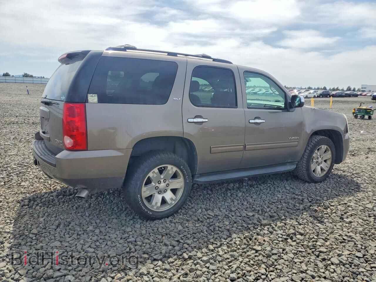 2011 GMC YUKON - VIN: 1GKS2CE03BR287219 - Фото 3