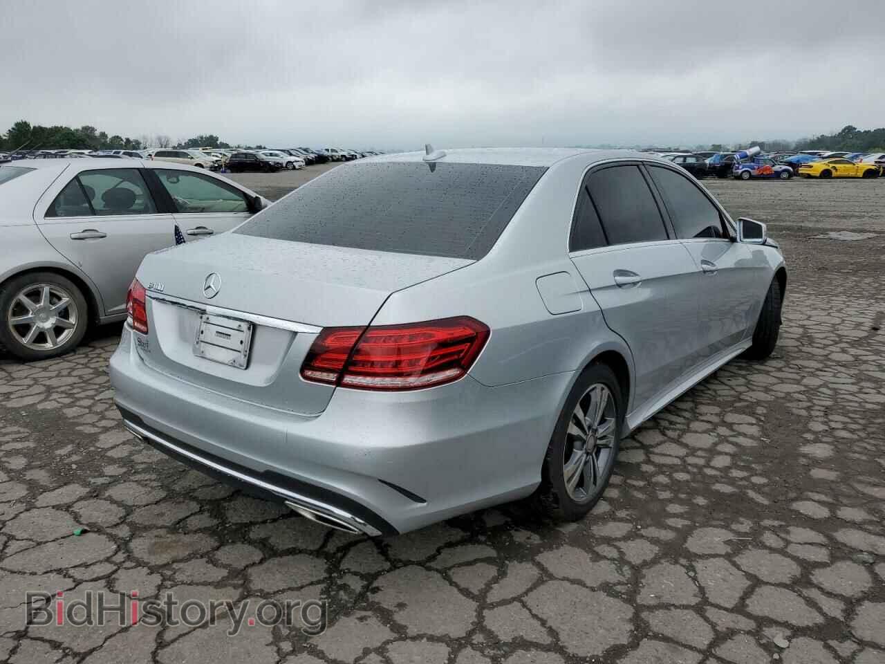 2014 MERCEDES-BENZ E-CLASS - VIN: WDDHF9FB2EA837872 - Фото 4