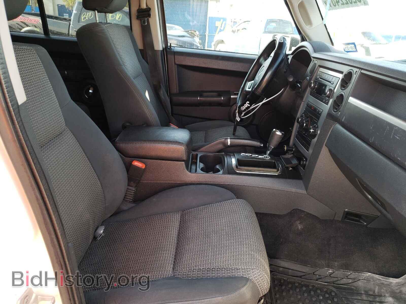 2010 JEEP COMMANDER - VIN: 1J4RH4GT8AC129041 - Фото 5
