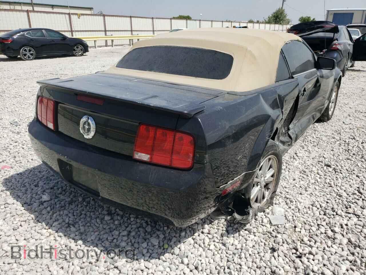 2007 FORD MUSTANG - VIN: 1ZVFT84N775280404 - Фото 4