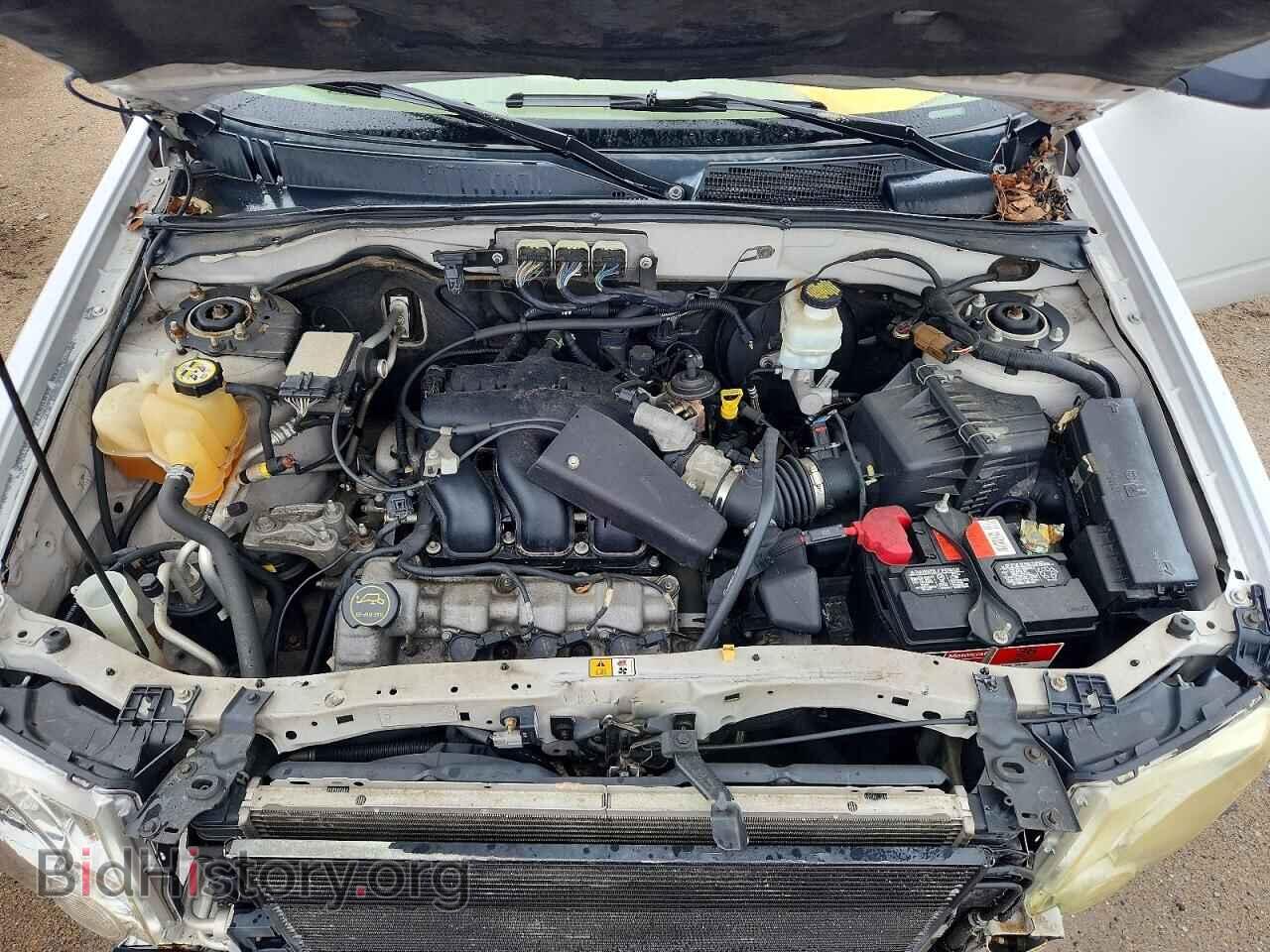 2008 FORD ESCAPE - VIN: 1FMCU93138KA43317 - Фото 12