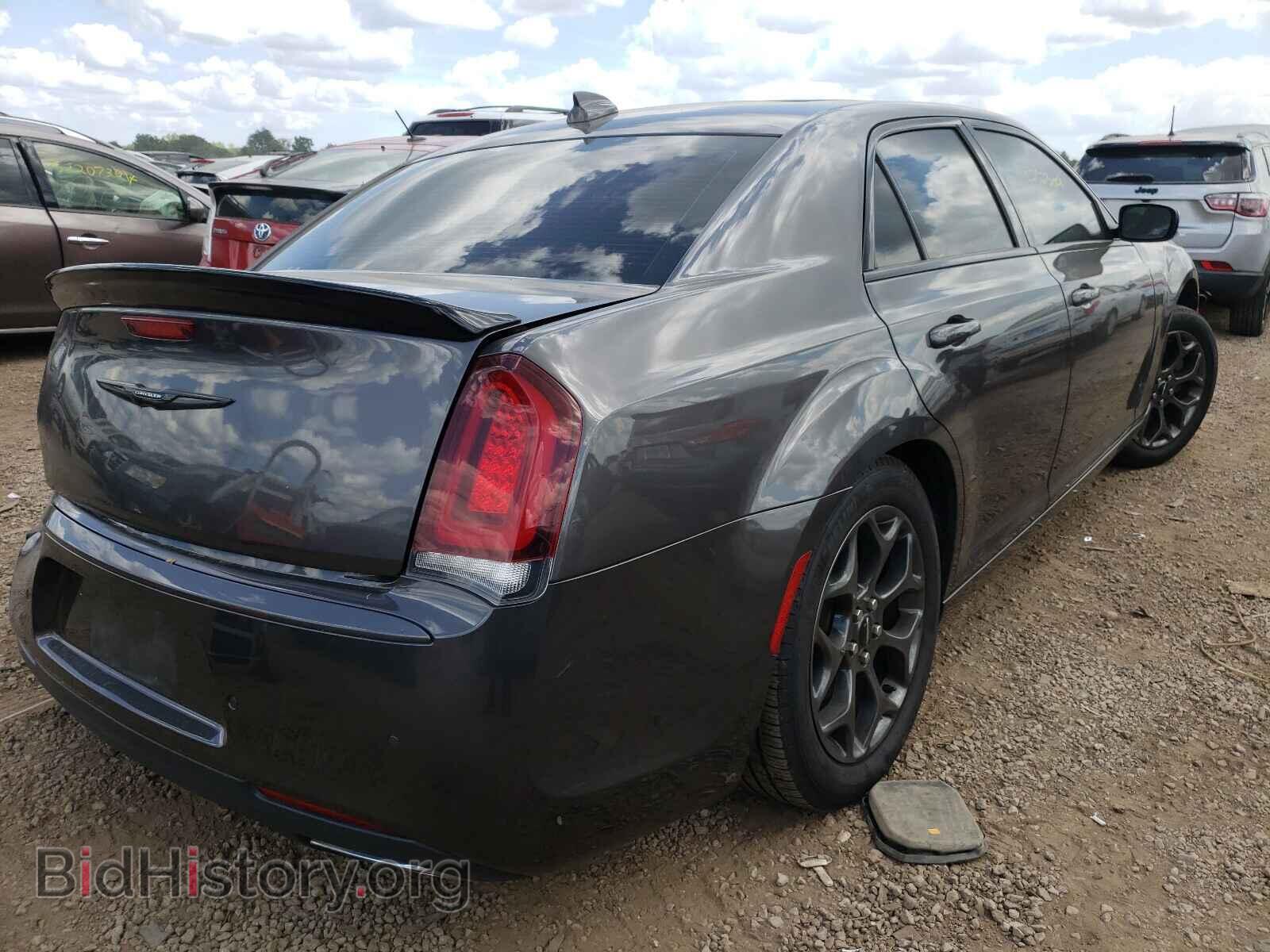 2017 CHRYSLER 300 - VIN: 2C3CCAGG5HH631013 - Фото 4