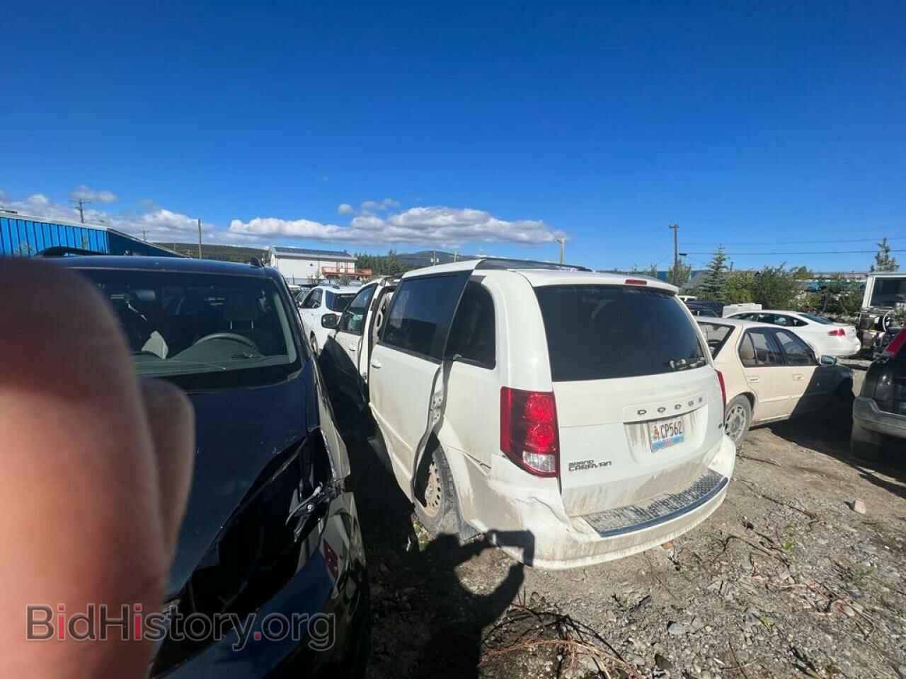 2011 DODGE CARAVAN - VIN: 2D4RN4DG8BR751897 - Фото 2