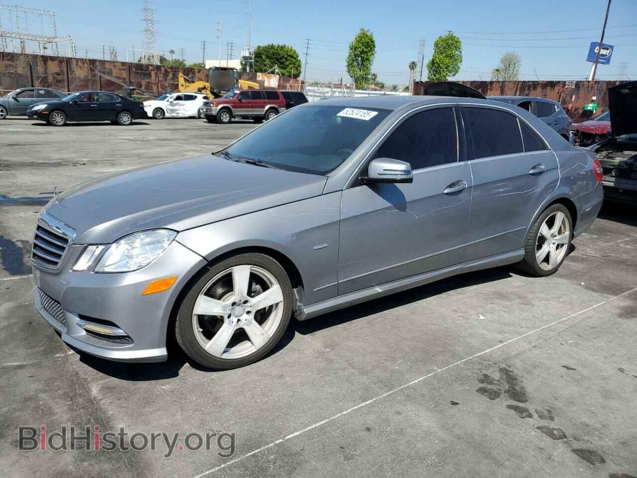 Photo WDDHF5KB4CA524348 - MERCEDES-BENZ E-CLASS 2012