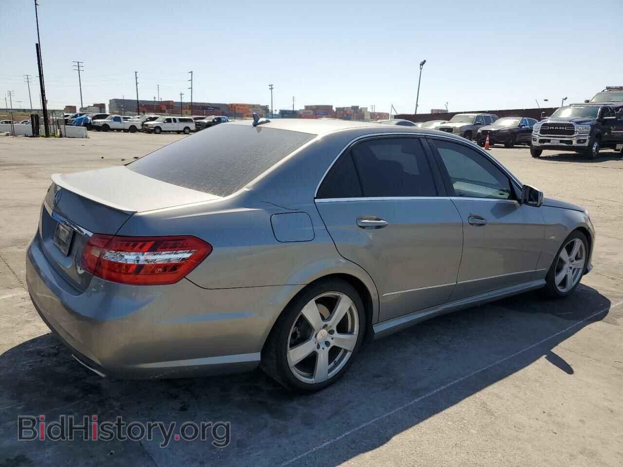 2012 MERCEDES-BENZ E-CLASS - VIN: WDDHF5KB4CA524348 - Фото 3