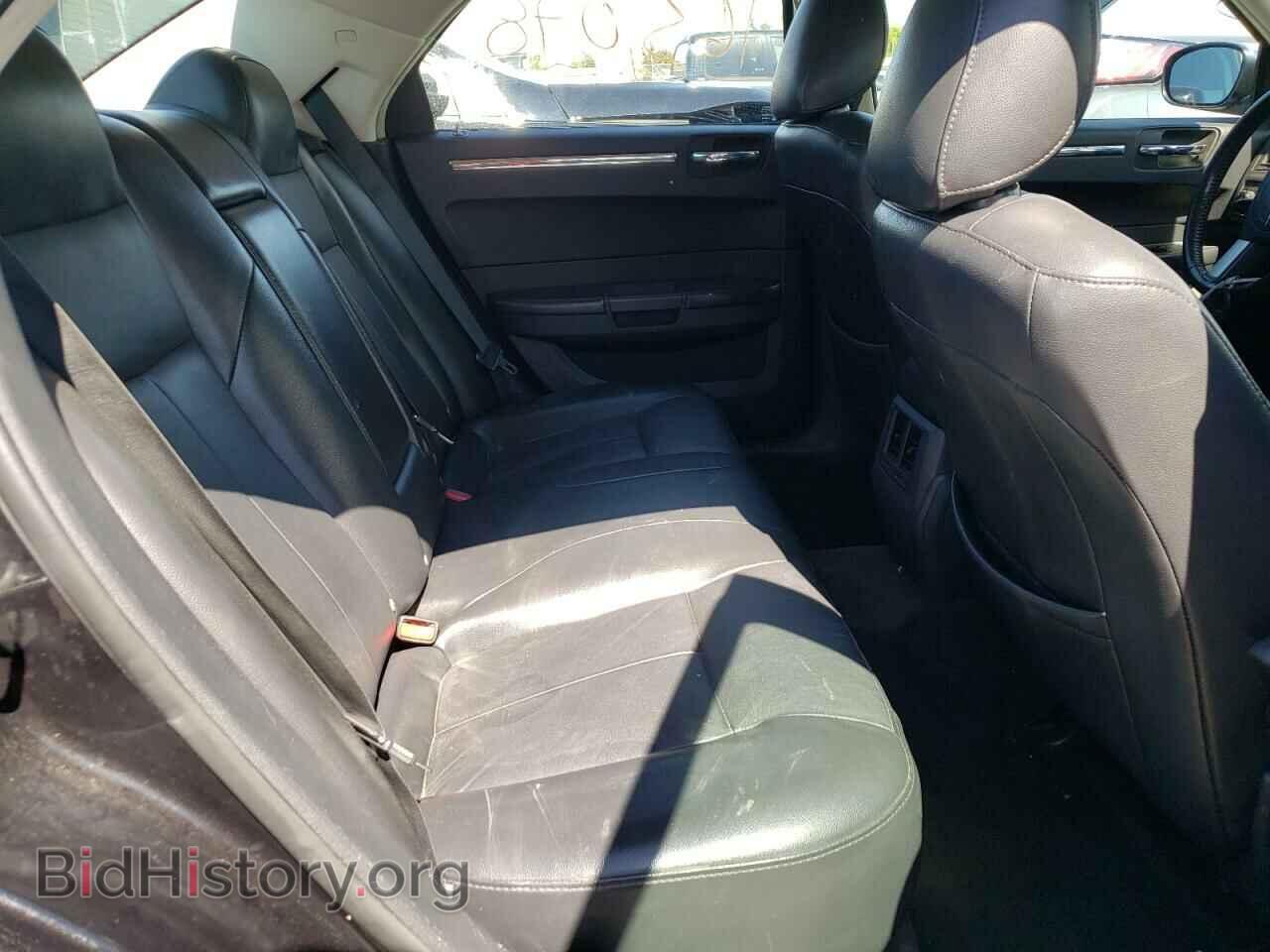 2010 CHRYSLER 300 - VIN: 2C3CA5CV5AH230486 - Фото 6