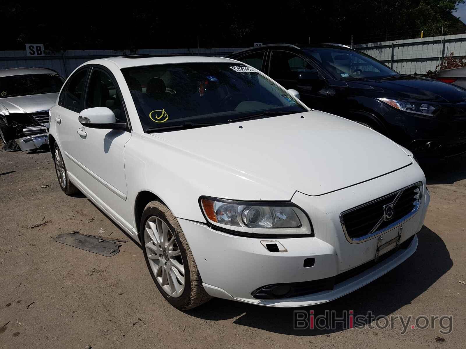 Фотография YV1390MS6A2491091 - VOLVO S40 2010