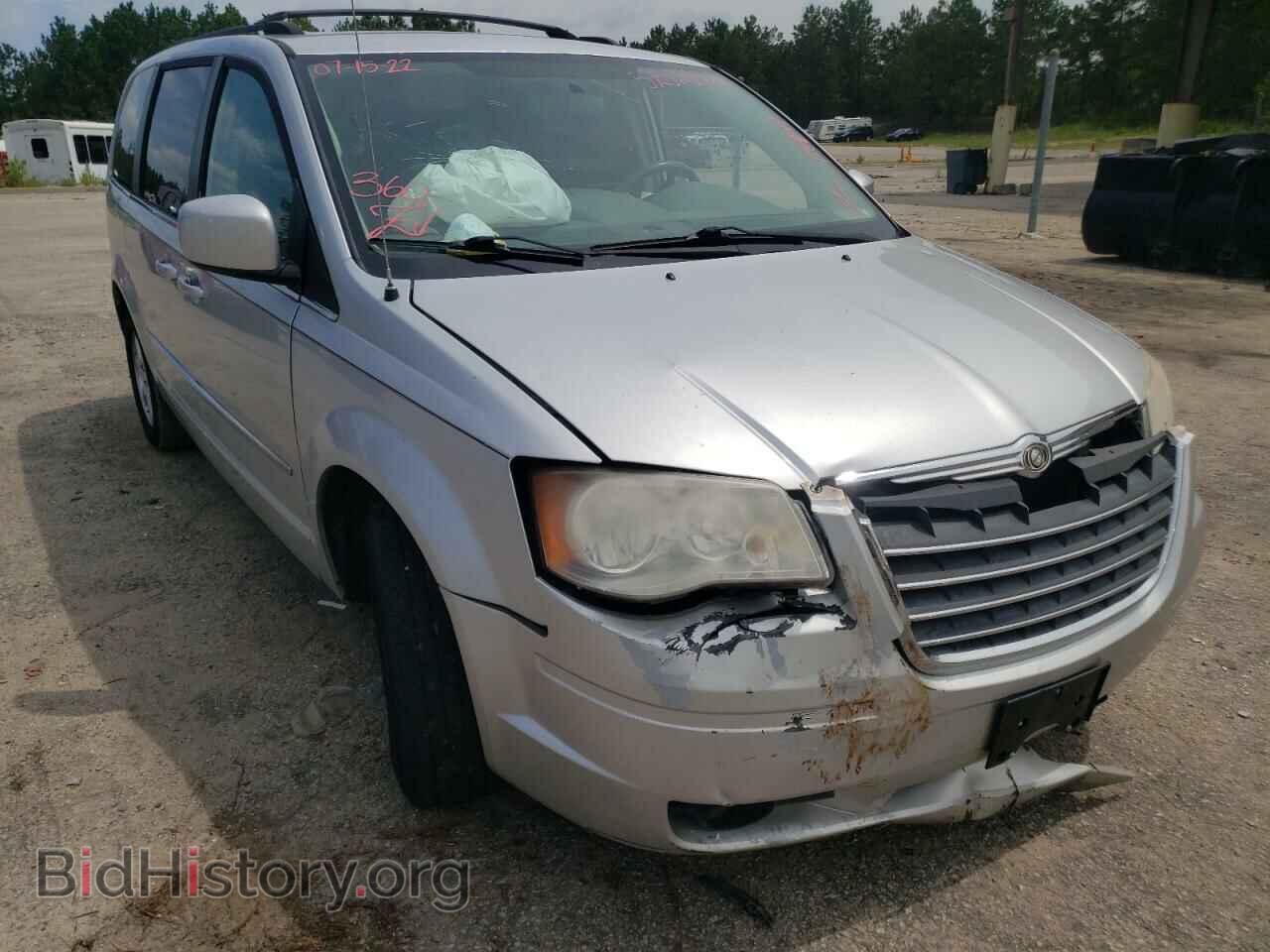 Photo 2A4RR5D13AR289096 - CHRYSLER MINIVAN 2010