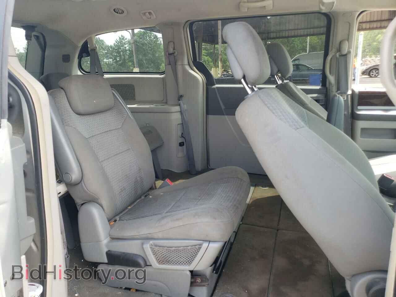 2010 CHRYSLER MINIVAN - VIN: 2A4RR5D13AR289096 - Фото 6