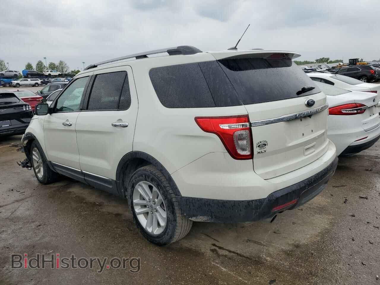 2011 FORD EXPLORER - VIN: 1FMHK7D85BGA34124 - Фото 2