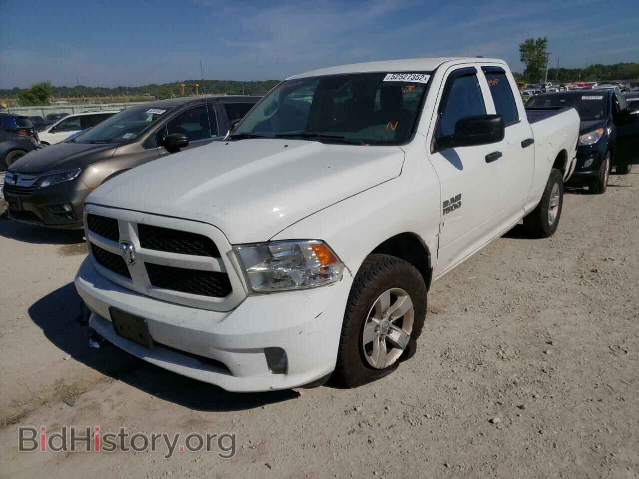 2017 RAM 1500 - VIN: 1C6RR7FG3HS706963 - Photo 2