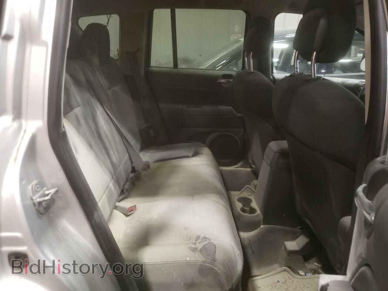 2011 JEEP COMPASS - VIN: 1J4NT1FA5BD213891 - Фото 6