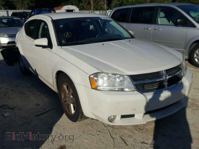 2010 Dodge AVENGER Avenger R/, белый — VIN 1B3CC5FB9AN151760, Copart