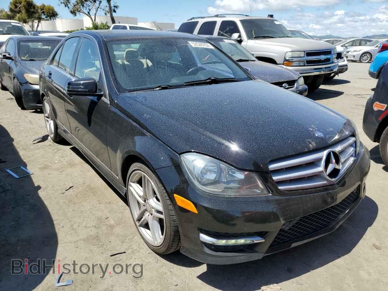 2013 MERCEDES-BENZ C-CLASS - VIN: WDDGF4HB2DA870283 - Фото 4