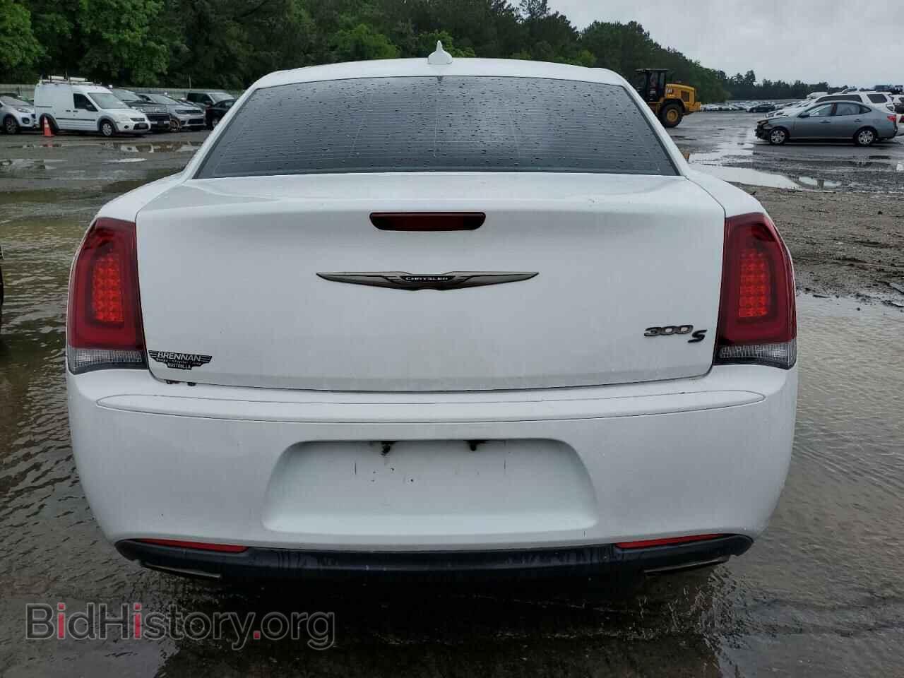 2016 CHRYSLER 300 - VIN: 2C3CCABG0GH324919 - Фото 6