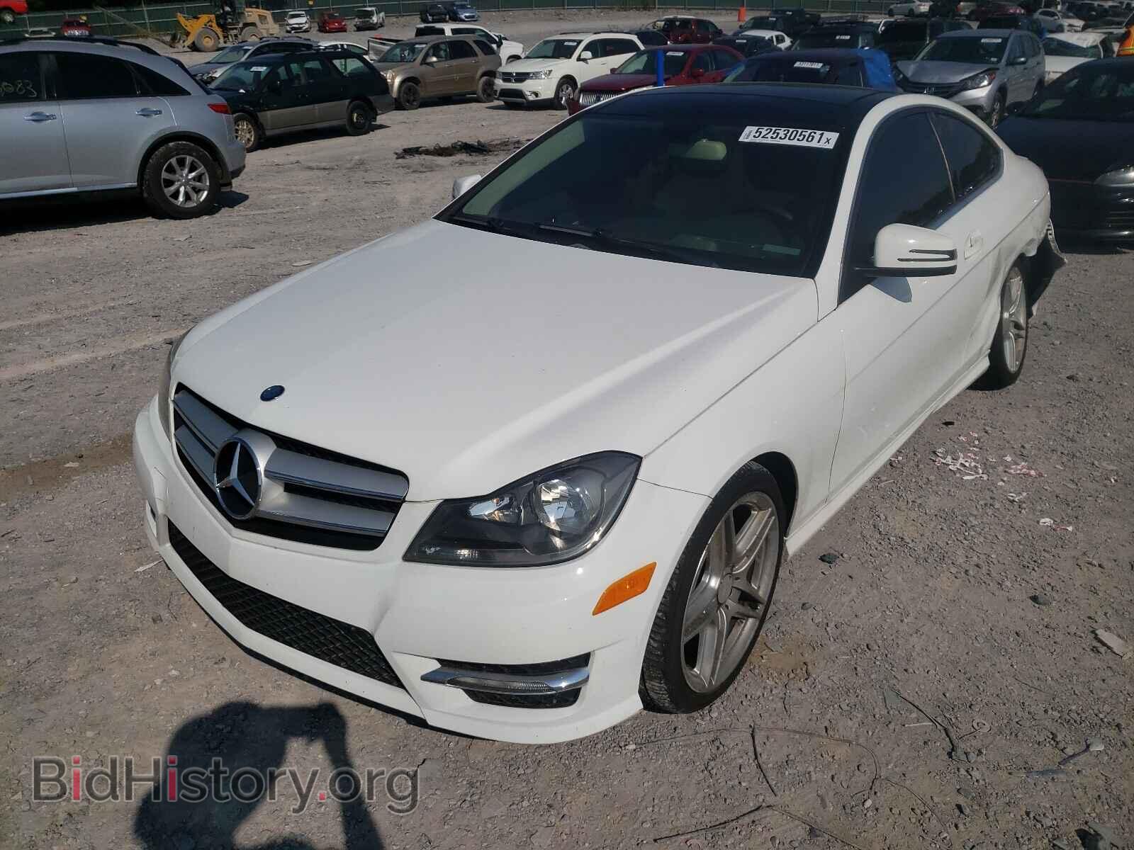 2013 MERCEDES-BENZ C-CLASS - VIN: WDDGJ4HB8DG022159 - Фото 2