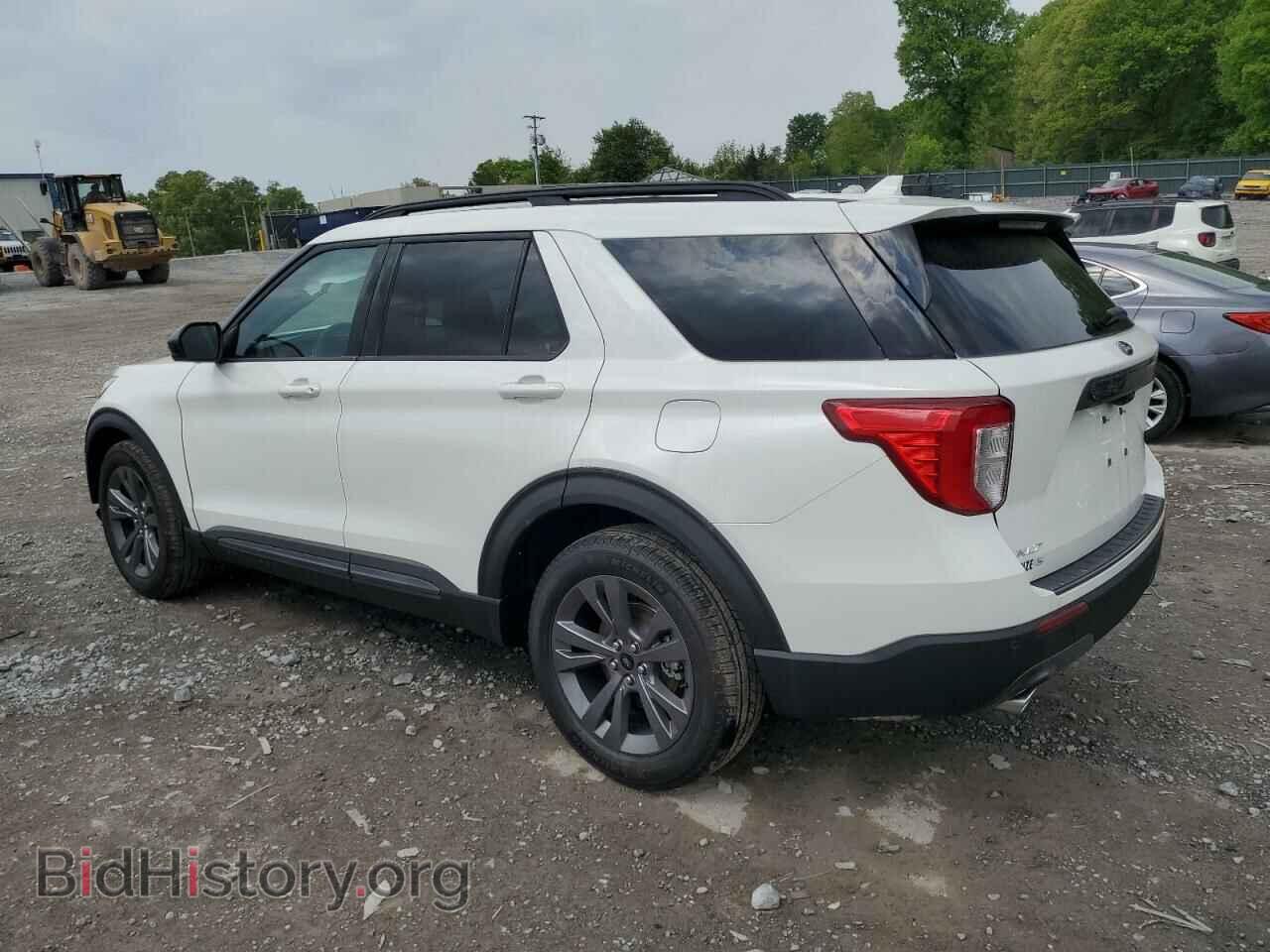 2023 FORD EXPLORER - VIN: 1FMSK7DH8PGC43211 - Photo 2