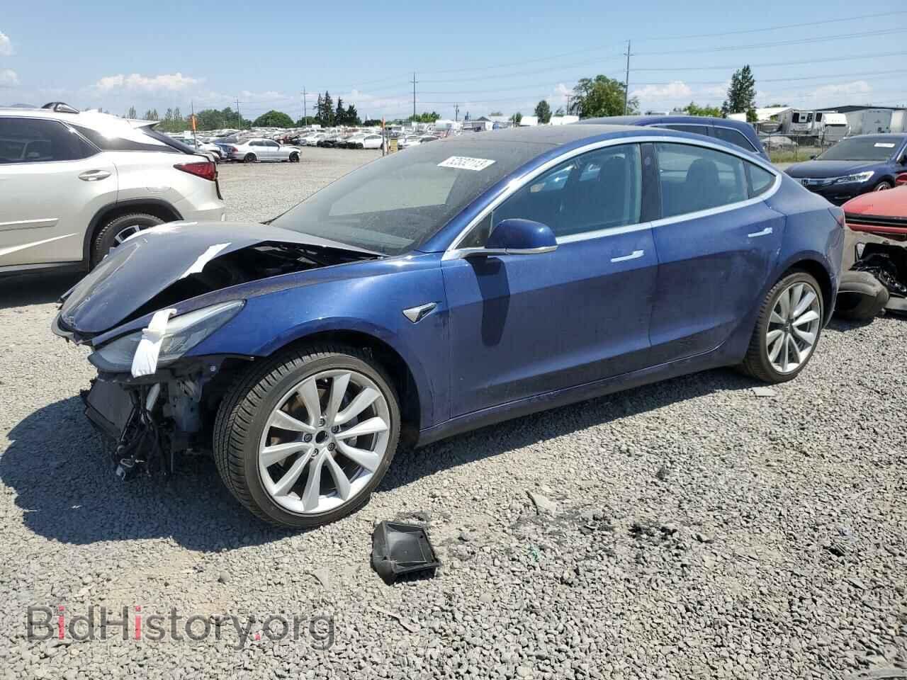 Фотография 5YJ3E1EA5JF033438 - TESLA MODEL 3 2018