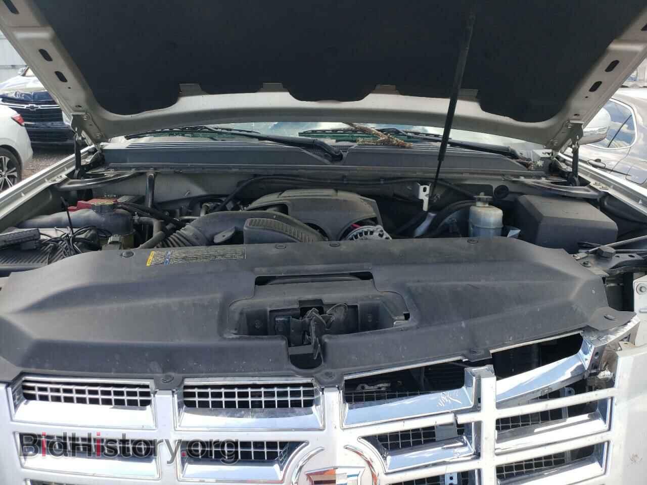 2011 CADILLAC ESCALADE - VIN: 1GYS3AEF6BR133664 - Фото 7