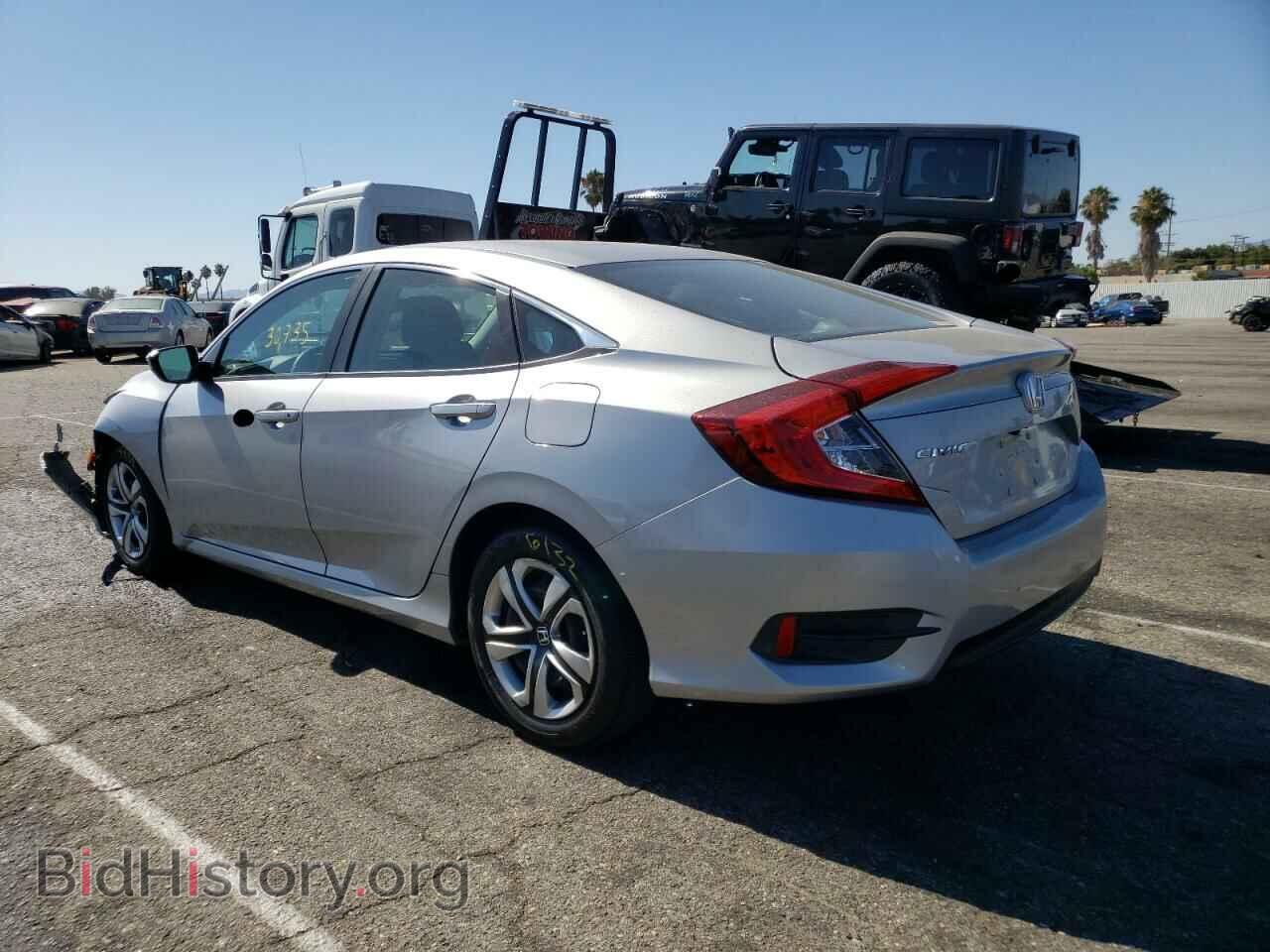 2018 HONDA CIVIC - VIN: 2HGFC2F52JH514057 - Фото 3