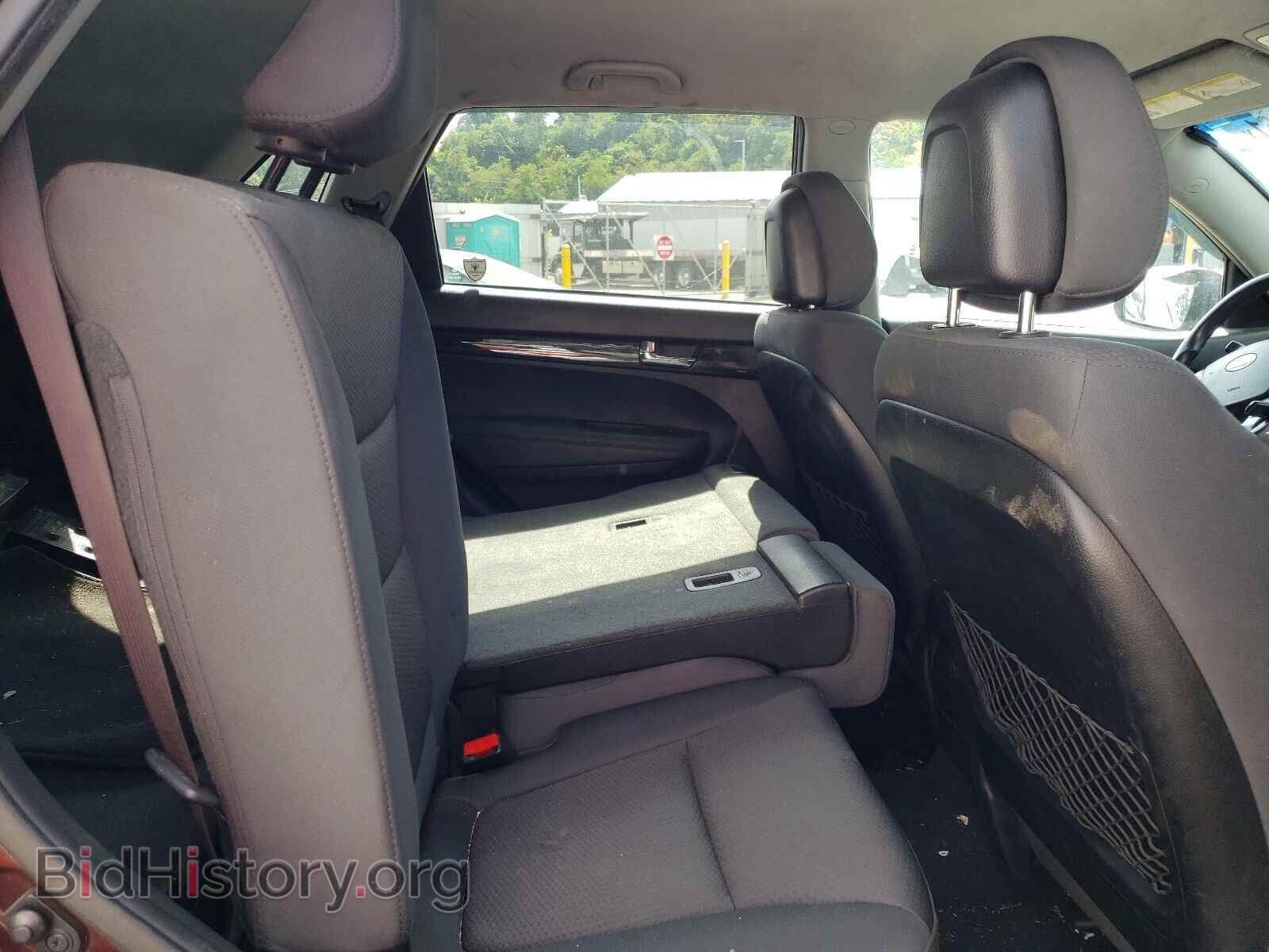 2012 KIA SORENTO - VIN: 5XYKTCA65CG222973 - Фото 6