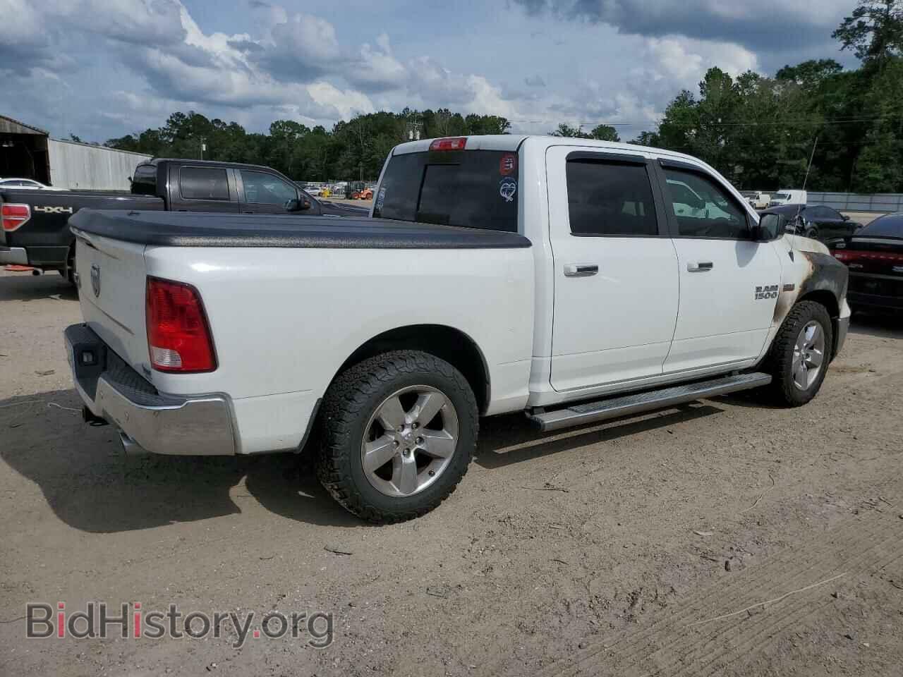 2017 RAM 1500 - VIN: 3C6RR6LT1HG672086 - Фото 3