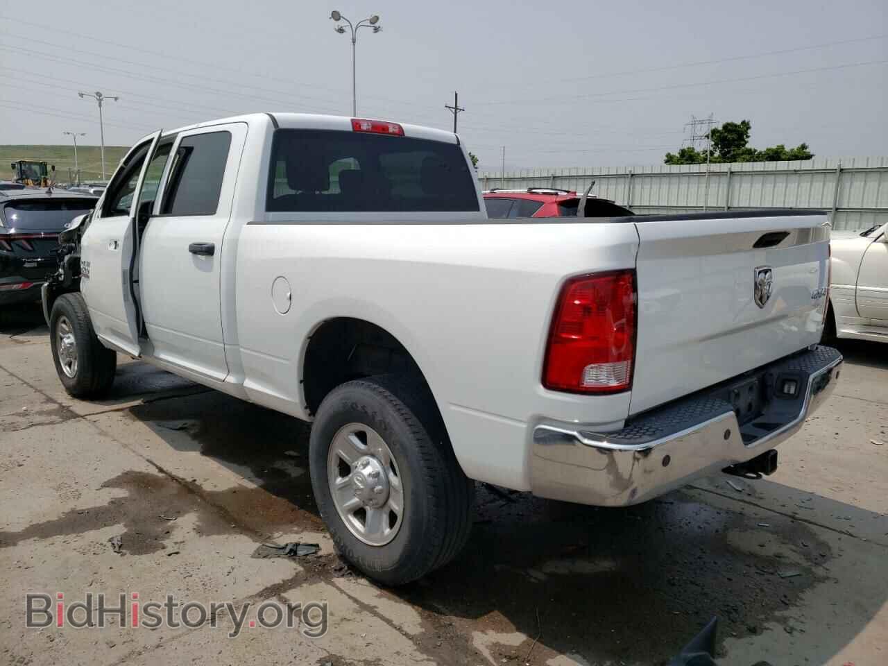 2017 RAM All Models - VIN: 3C6UR5CJ9HG767417 - Photo 2
