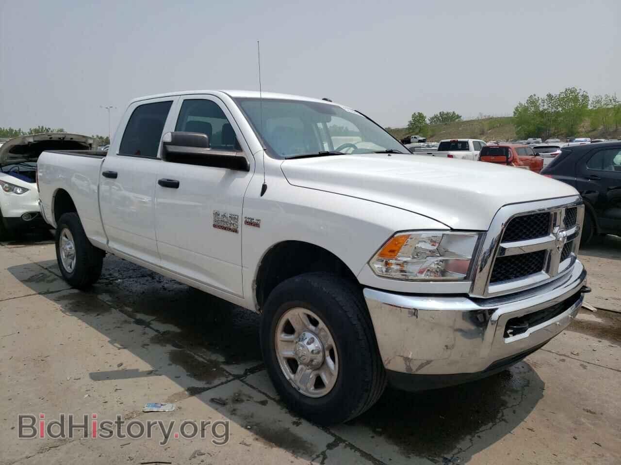 2017 RAM All Models - VIN: 3C6UR5CJ9HG767417 - Photo 4