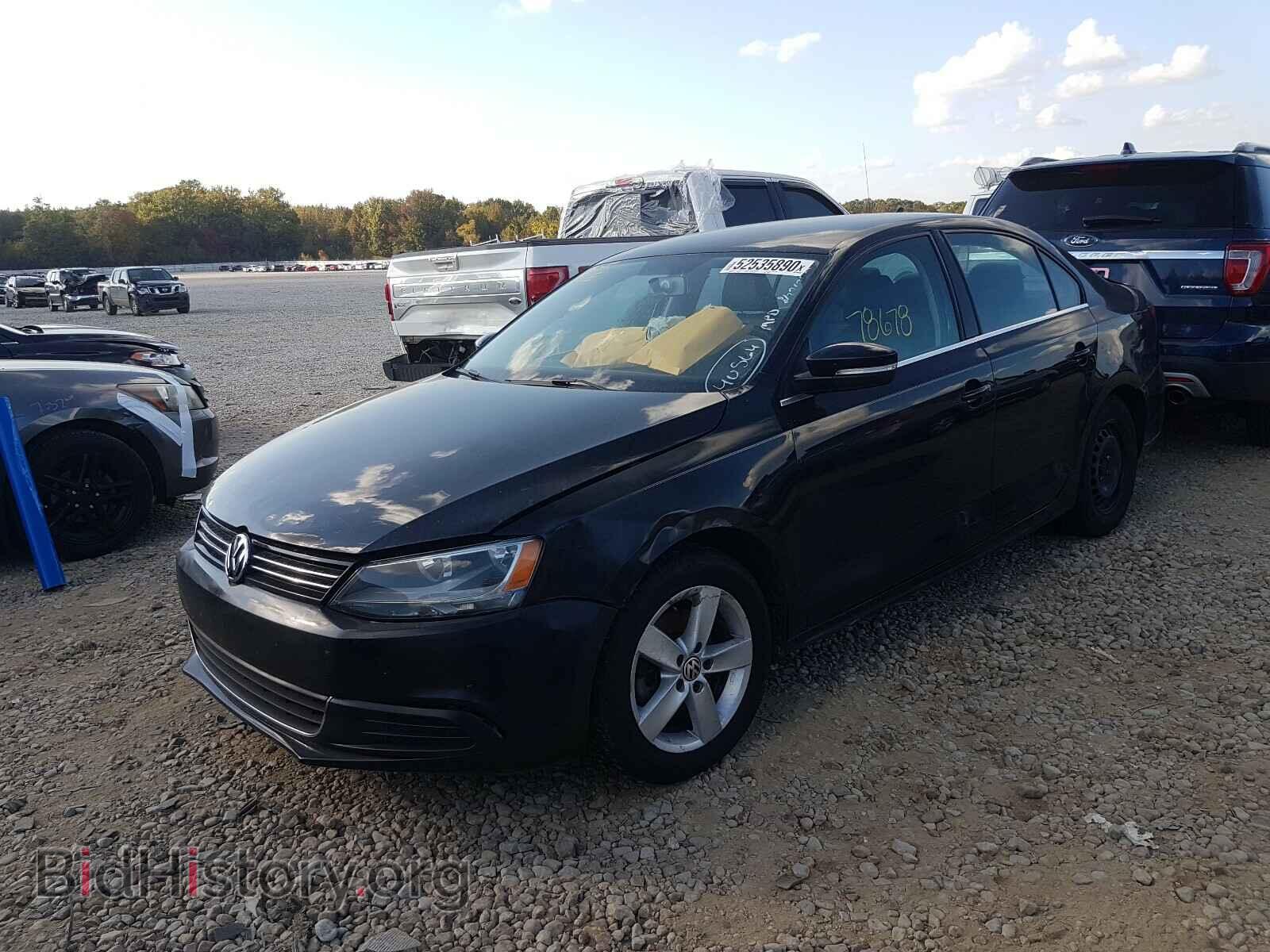 2013 VOLKSWAGEN JETTA - VIN: 3VWLL7AJ6DM356411 - Фото 2