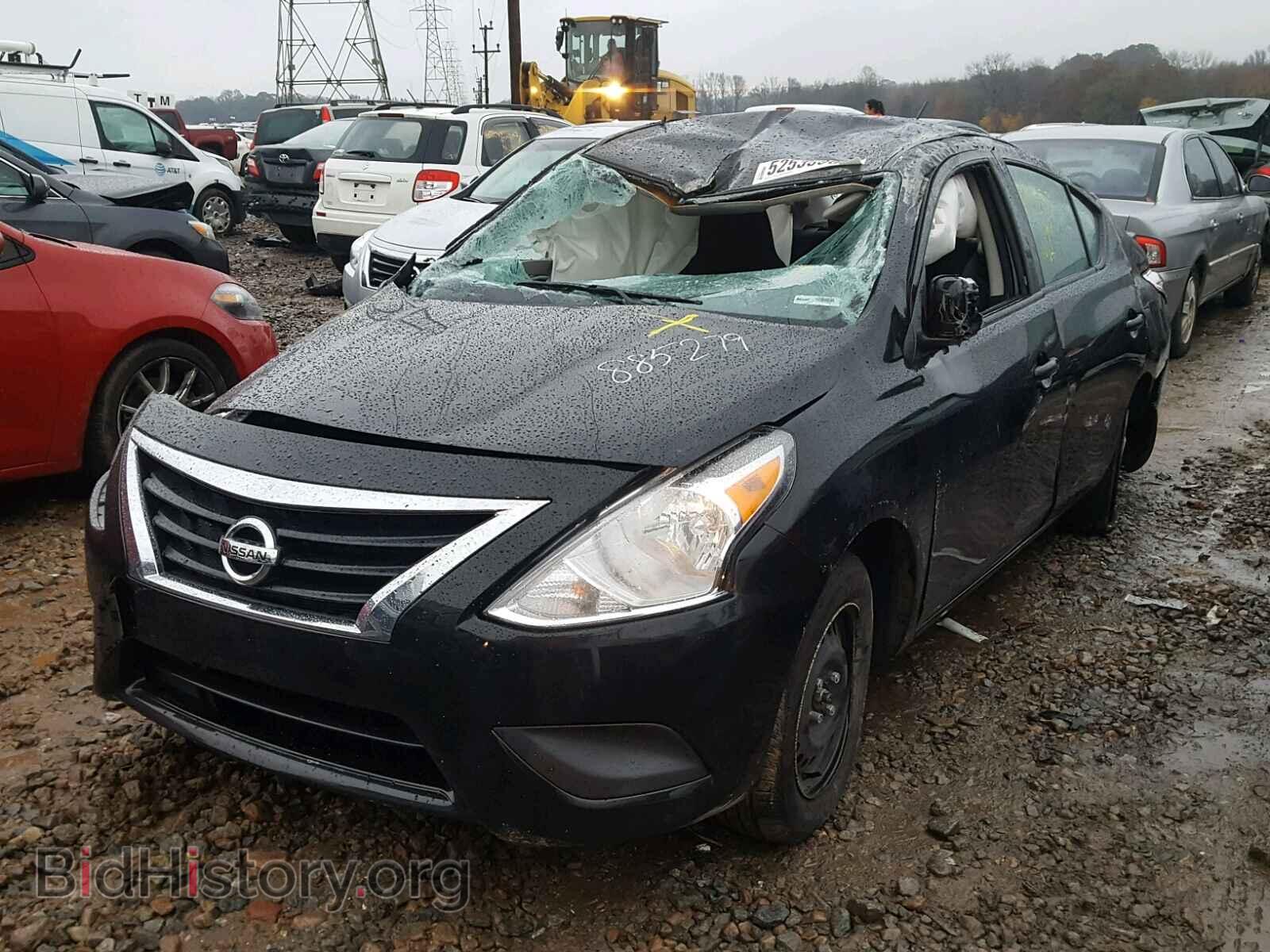 2017 NISSAN VERSA - VIN: 3N1CN7AP3HL885279 - Photo 2