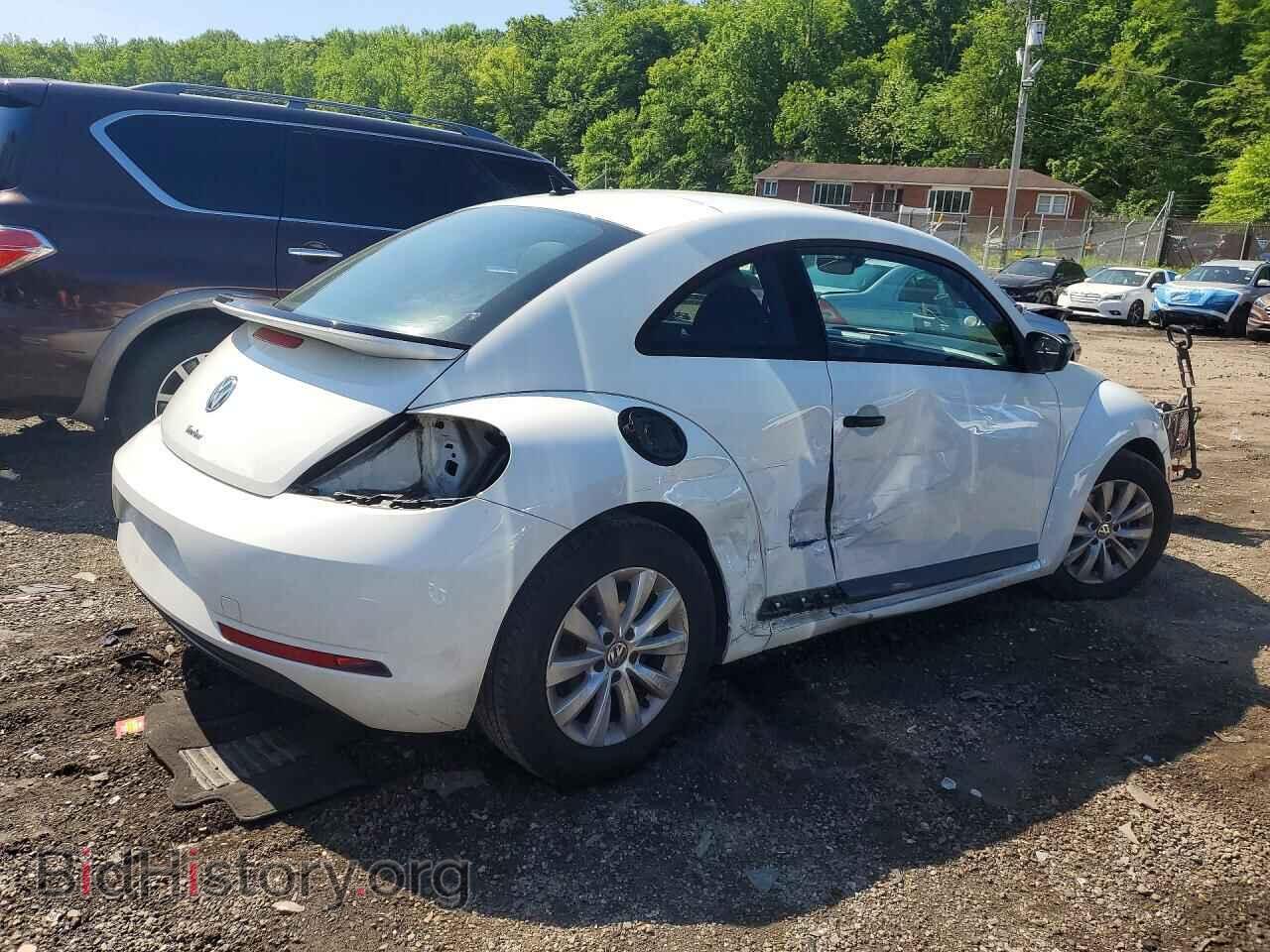 2017 VOLKSWAGEN BEETLE - VIN: 3VWF17AT6HM607227 - Фото 3