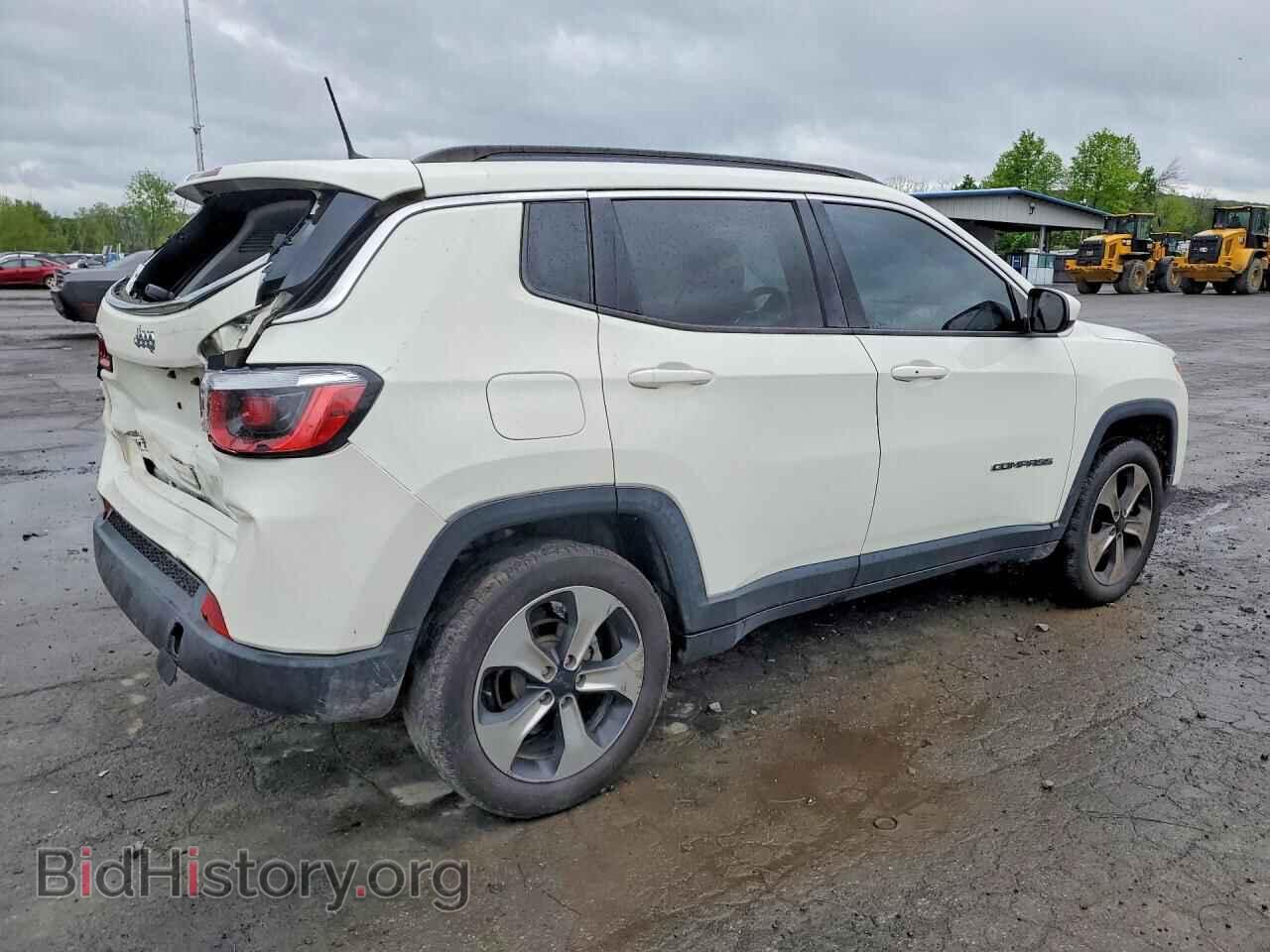 2017 JEEP COMPASS - VIN: 3C4NJDBB8HT689647 - Фото 3