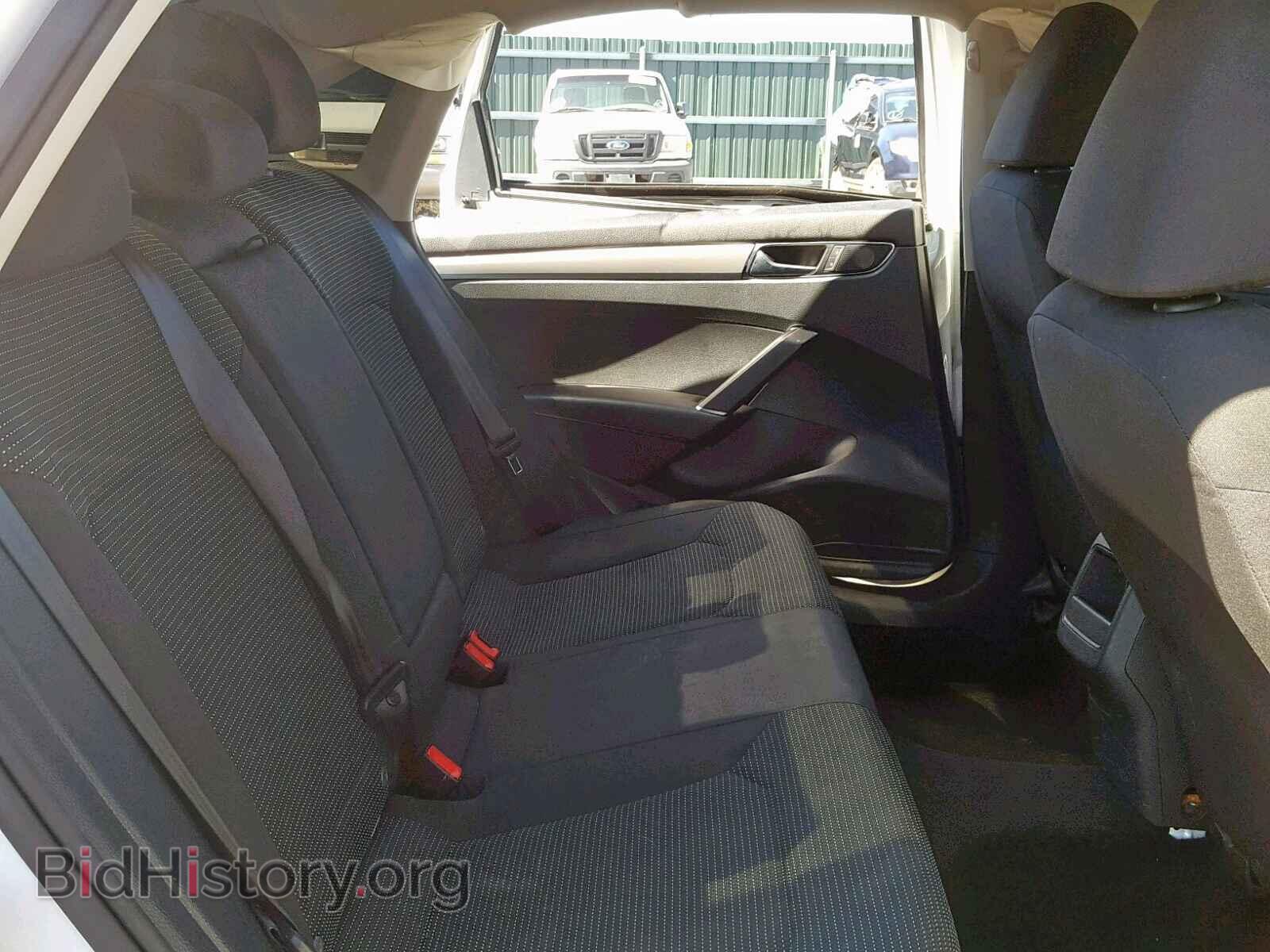 2017 VOLKSWAGEN PASSAT - VIN: 1VWAT7A32HC054517 - Фото 6
