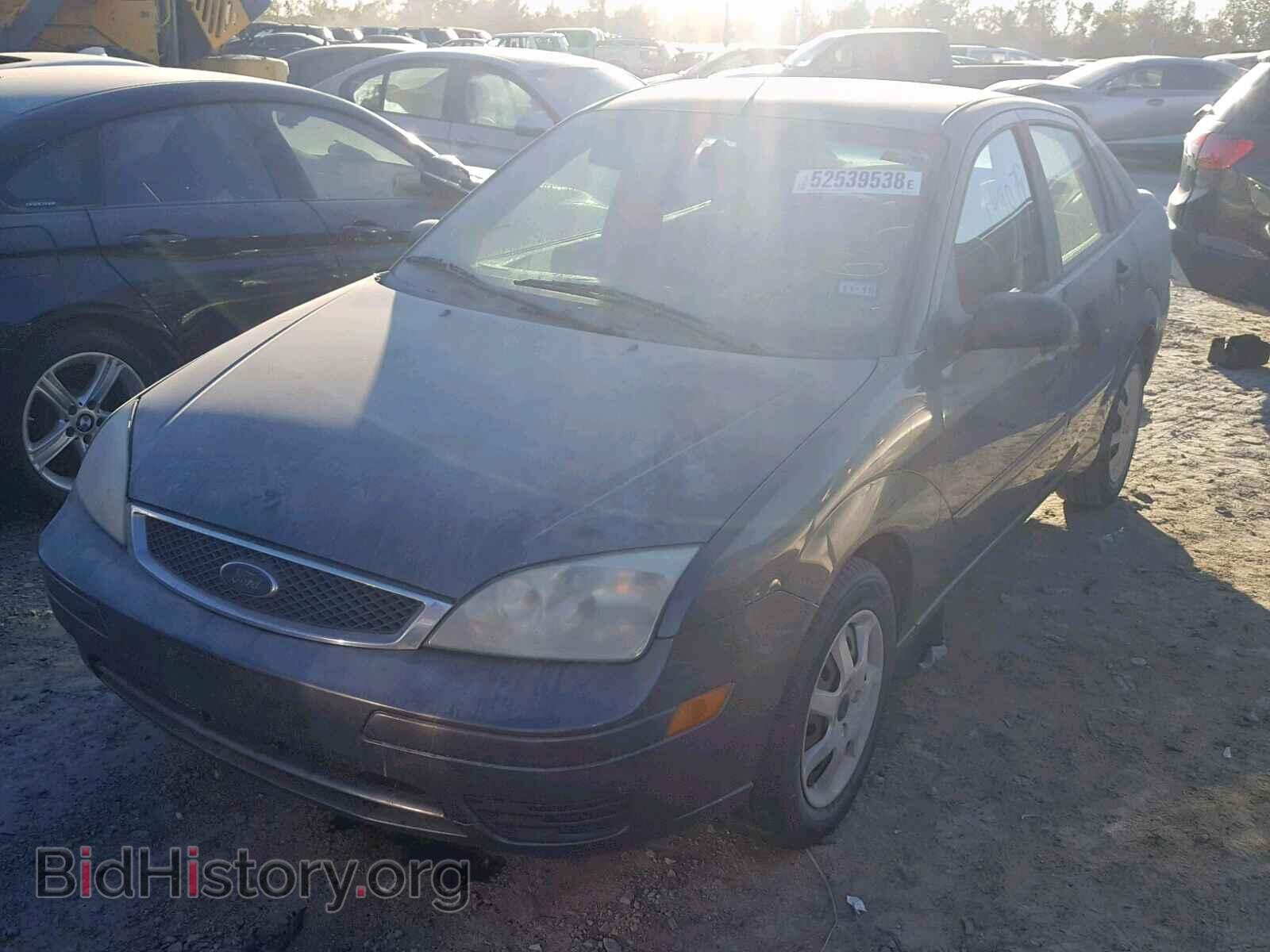 2005 FORD FOCUS - VIN: 1FAFP34N55W241835 - Фото 2