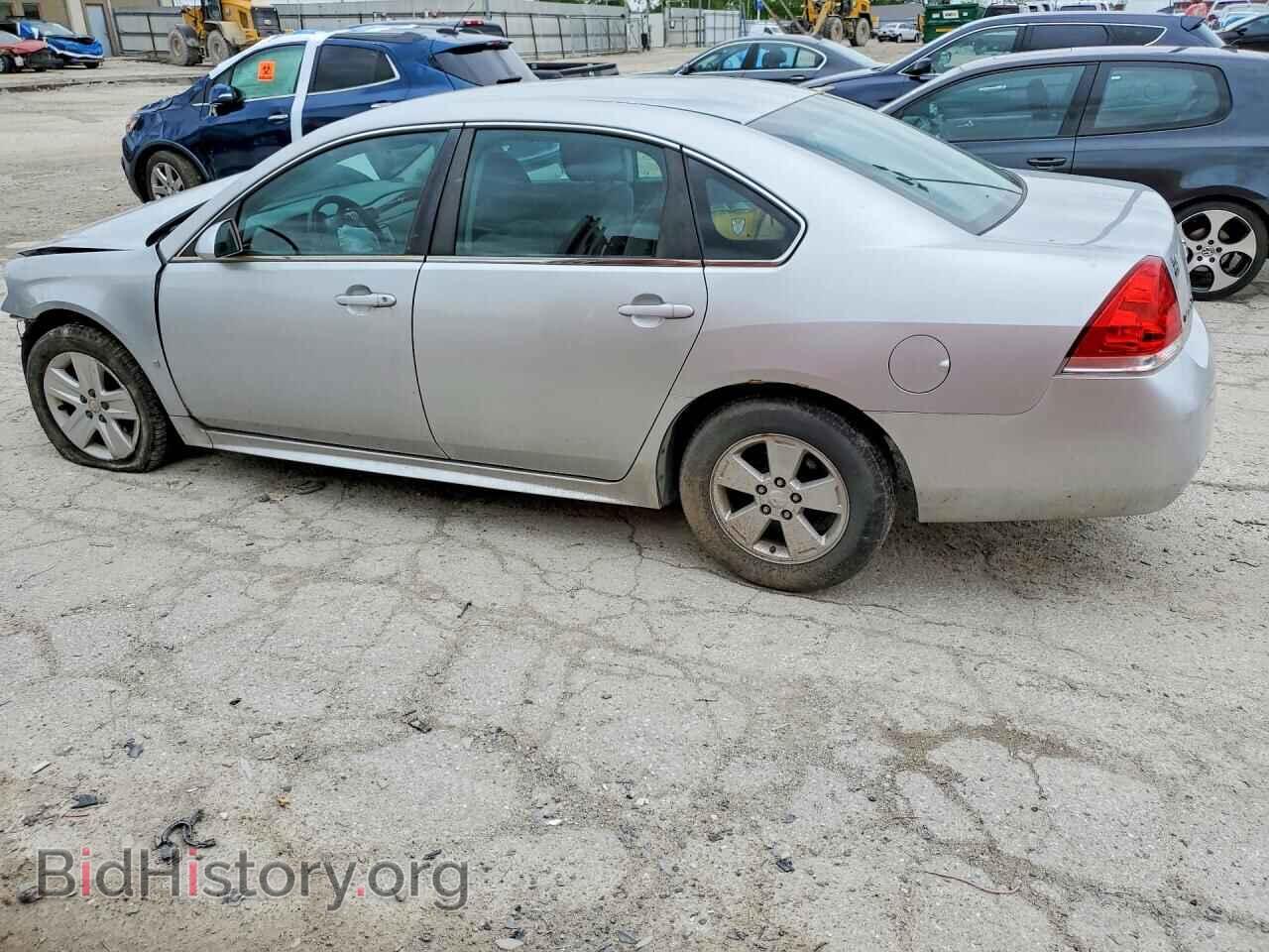 2010 CHEVROLET IMPALA - VIN: 2G1WB5EK3A1134477 - Фото 2