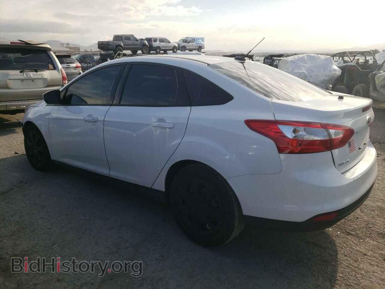 2012 FORD FOCUS - VIN: 1FAHP3F2XCL263467 - Фото 2