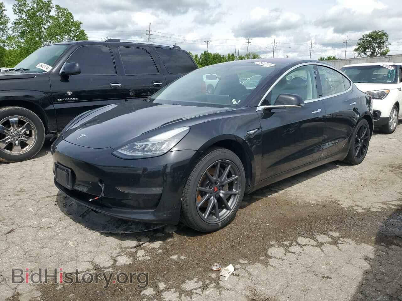 Photo 5YJ3E1EA1JF020671 - TESLA MODEL 3 2018