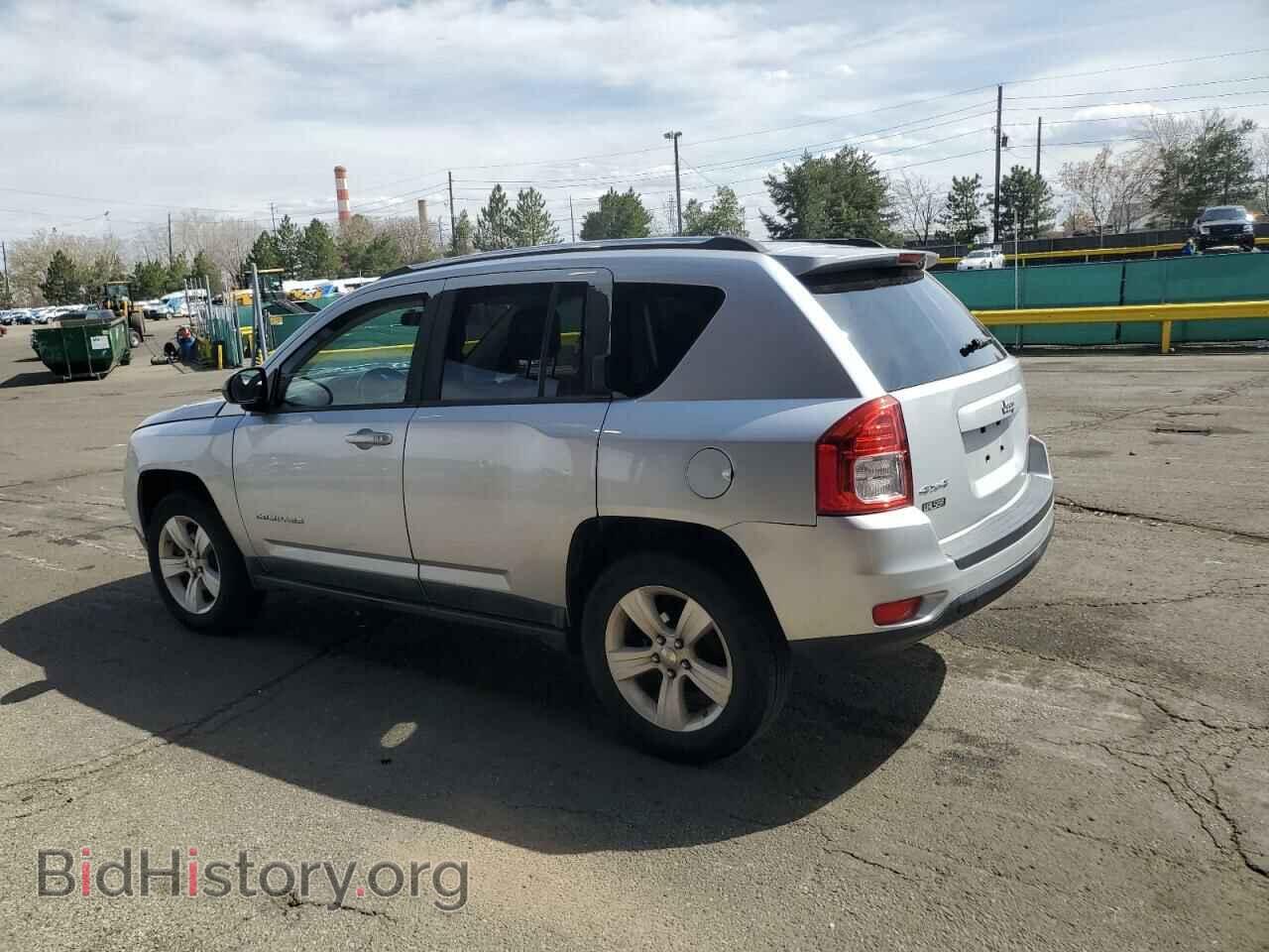 2011 JEEP COMPASS - VIN: 1J4NF1FB6BD263831 - Фото 2