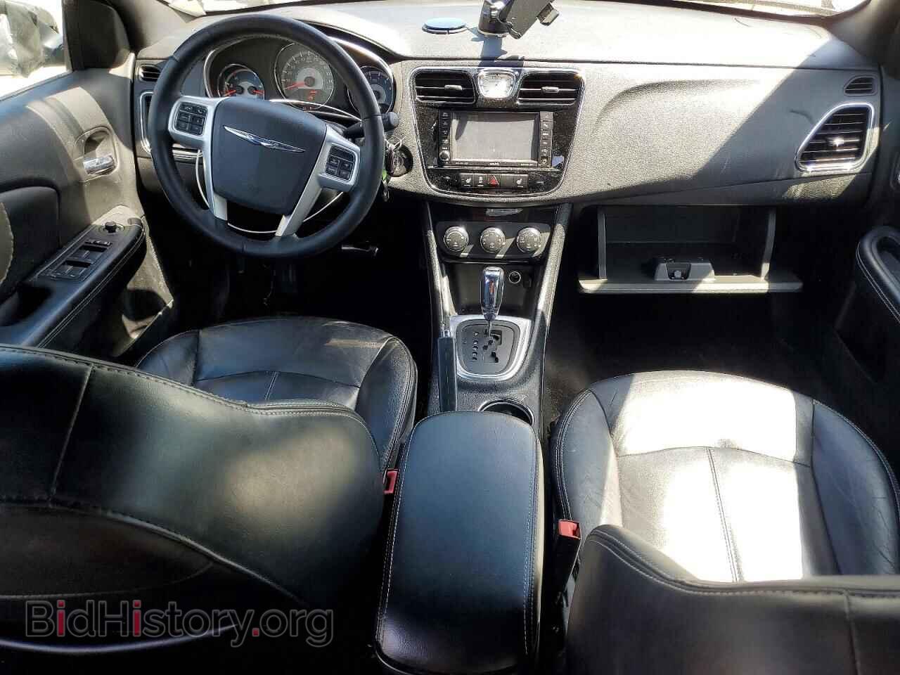 2011 CHRYSLER 200 - VIN: 1C3BC2FB2BN582343 - Фото 8