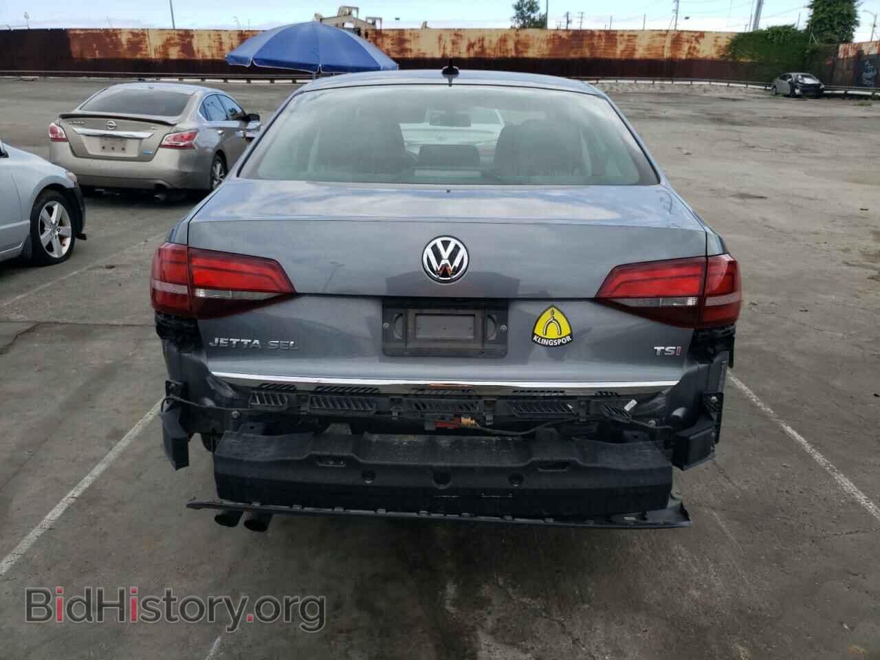 2017 VOLKSWAGEN JETTA - VIN: 3VWL17AJXHM407663 - Фото 6